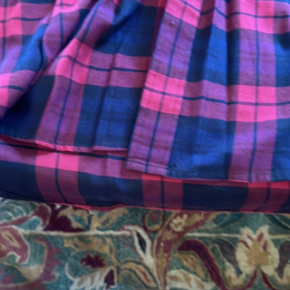 Button down plaid shirt - Picture 6 of 8